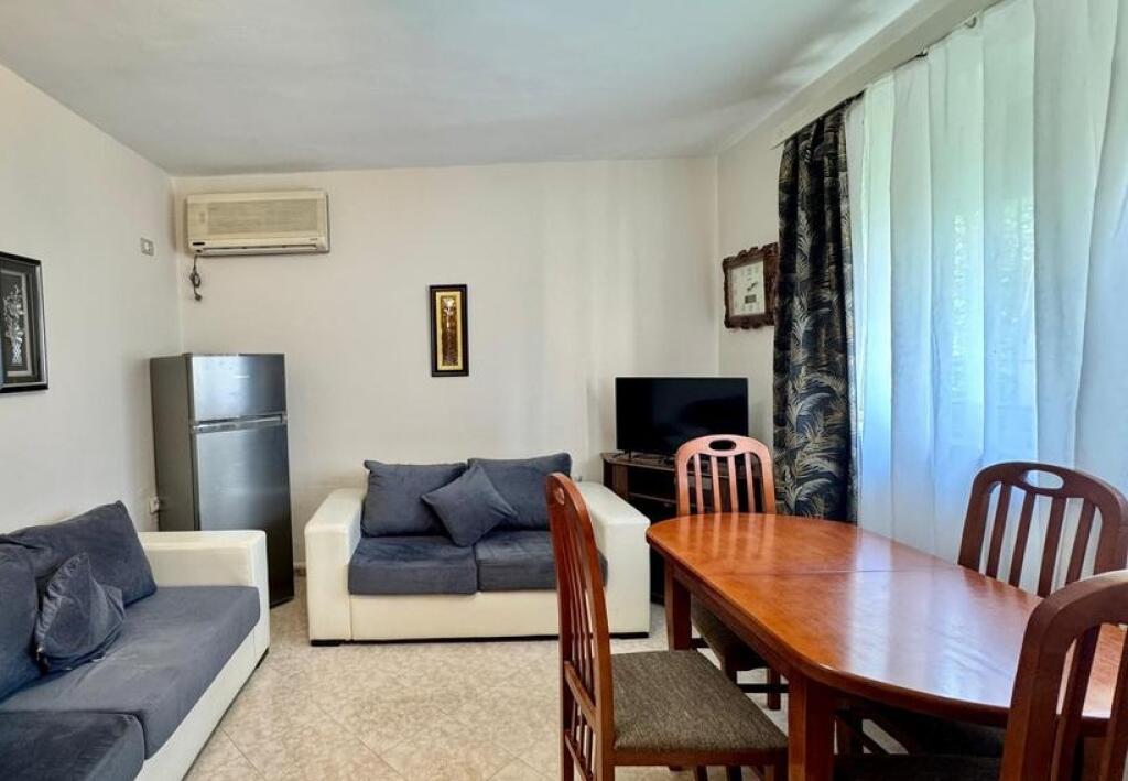 Appartamento 2+1 in affitto a 21 Dhjetori.