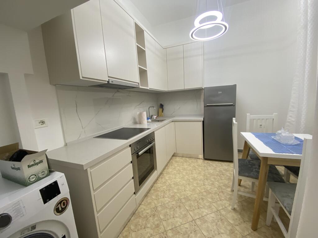 Villa for rent near the Red School