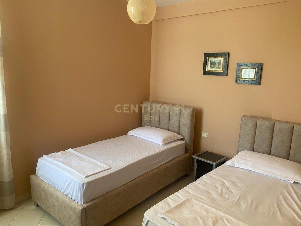 Apartament i Bollshëm 2+1+2 për Qira në Vollga, Durrës!
