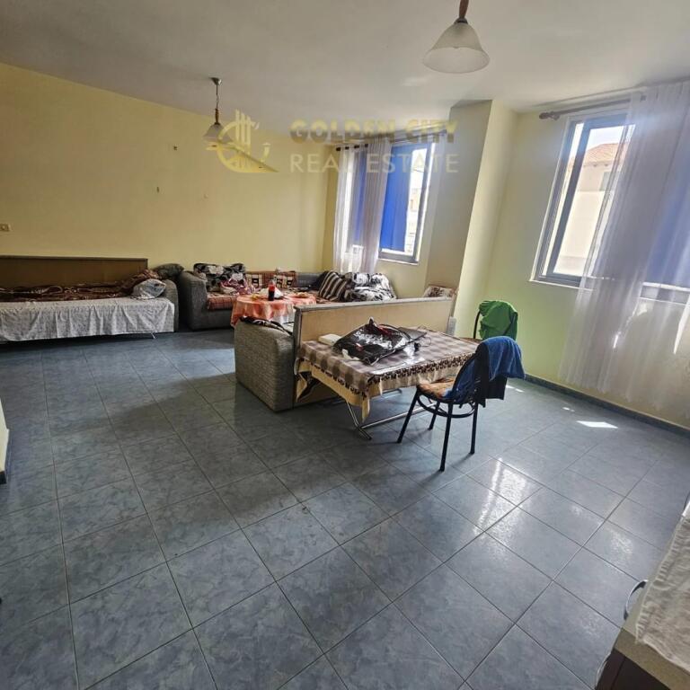 FOR SALE SUPER HUGE APARTMENT 2+1 - ONLY 100M FROM THE SEA!
