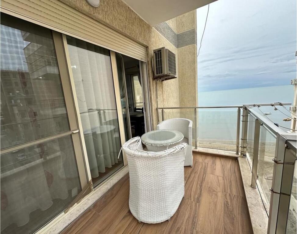 FOR RENT 2+1+2 APARTMENT WITH SEA VIEW IN PLAZH STACIONI PARE