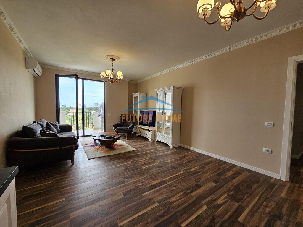 Shitet, Apartament 2+1+2, Spitali i kafsheve, Tirane.