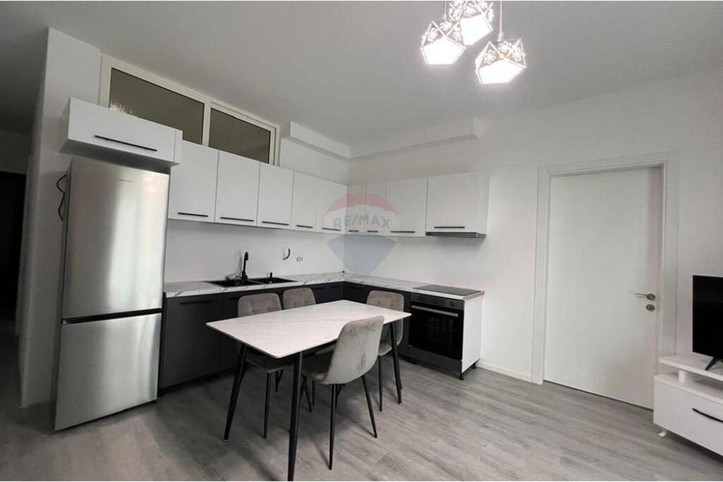 2+1 Apartment at 5 Maji!