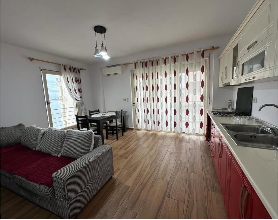 FOR RENT 2+1+2 APARTMENT WITH SEA VIEW IN PLAZH STACIONI PARE