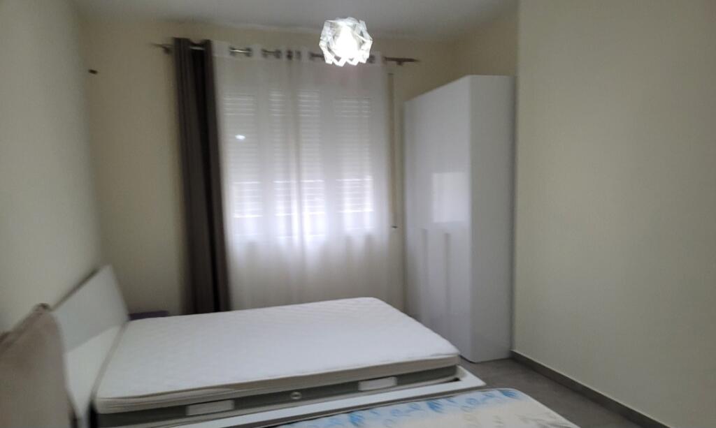 Land for sale in Gjiri Lalzit 2+1