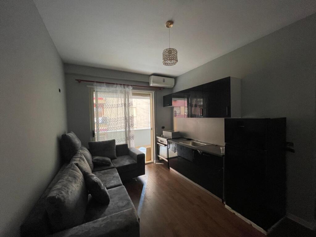 1+1 for rent in Astir