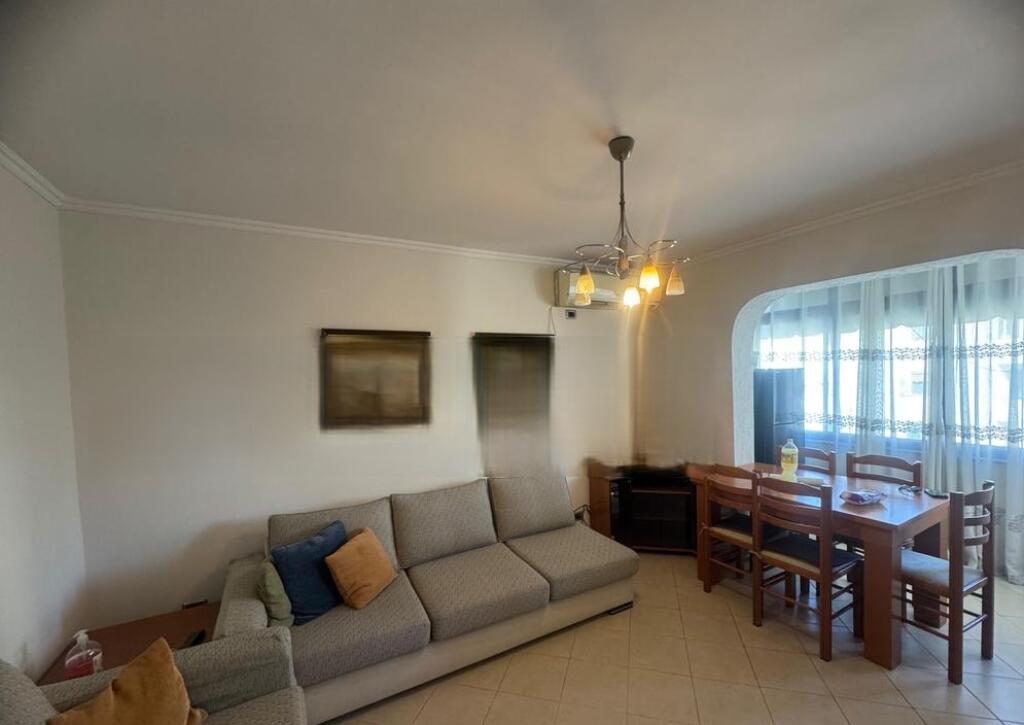 1+1 Apartment for Sale near Shkolla e Bashkuar