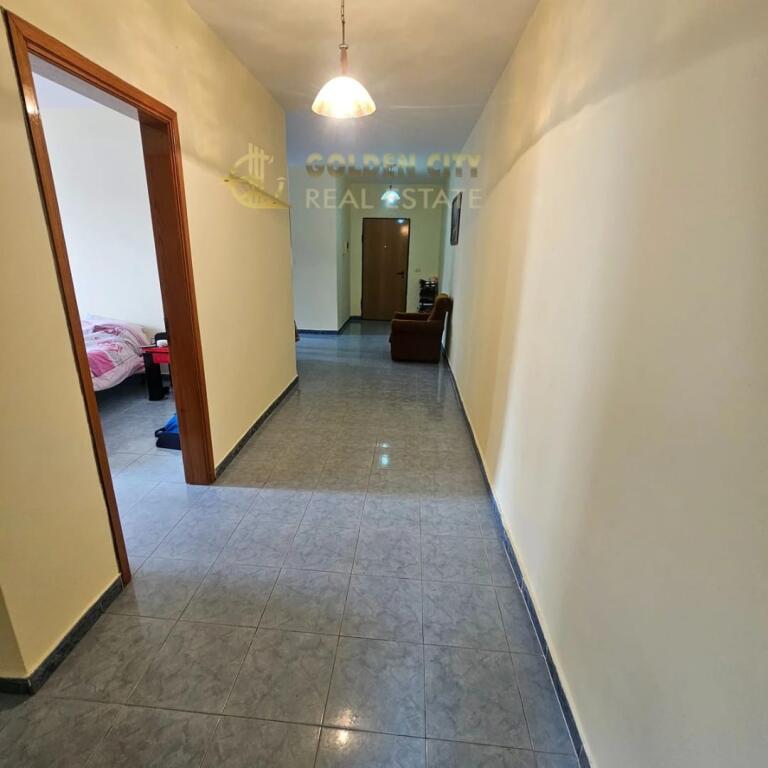 FOR SALE SUPER HUGE APARTMENT 2+1 - ONLY 100M FROM THE SEA!