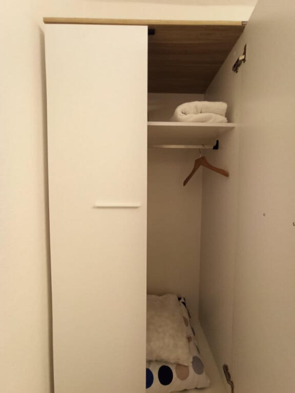 Garsoniere Me Qera Tek 21 Dhjetori (ID BG135) Tirane