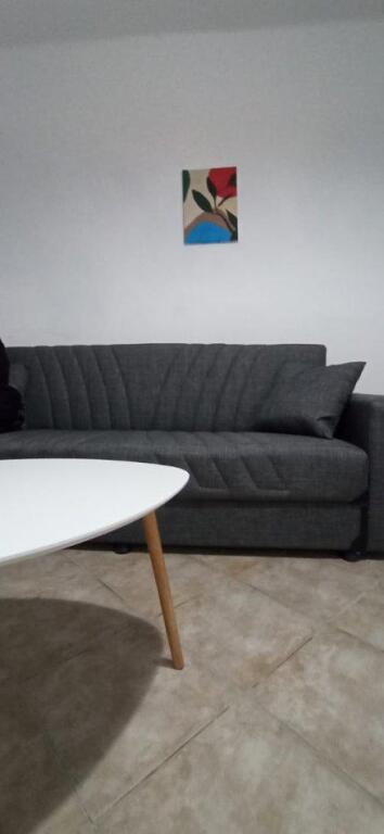 MONOLOCALE IN AFFITTO 45M2 VIA KAVAJES