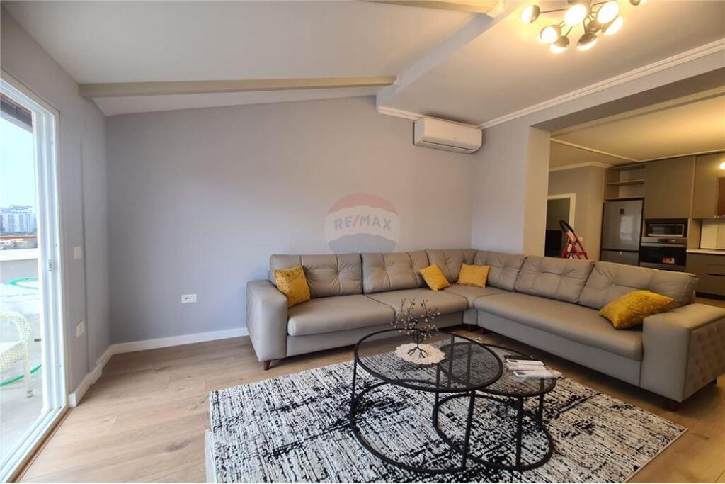 2+1 apartment for rent near the Ballet School!