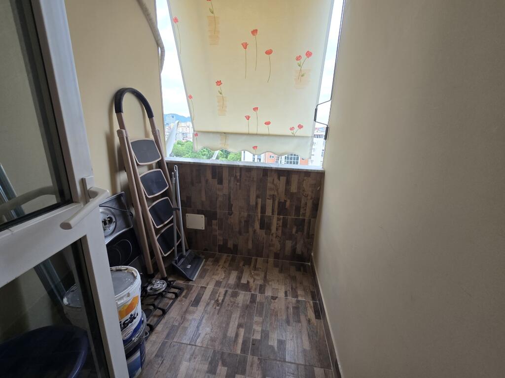 2+1 apartment for sale near Ismail Qemali school