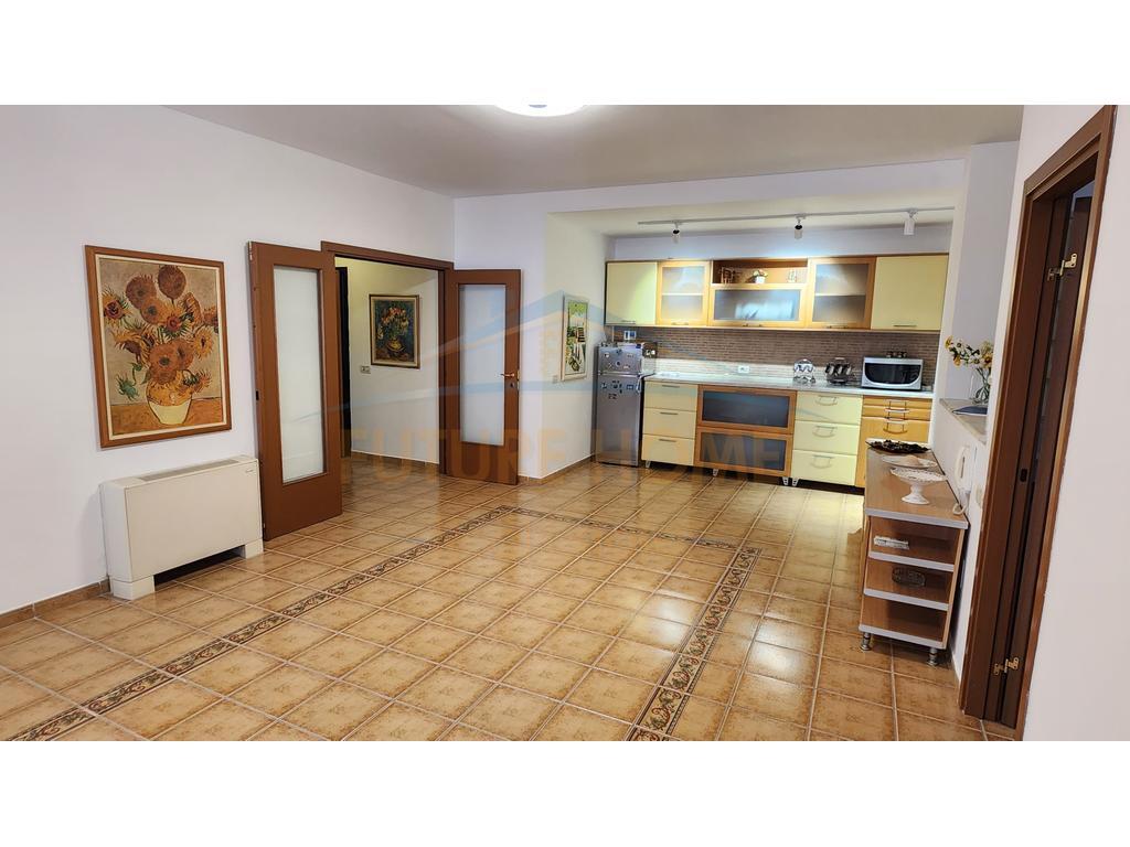 For rent, Business Space, Block