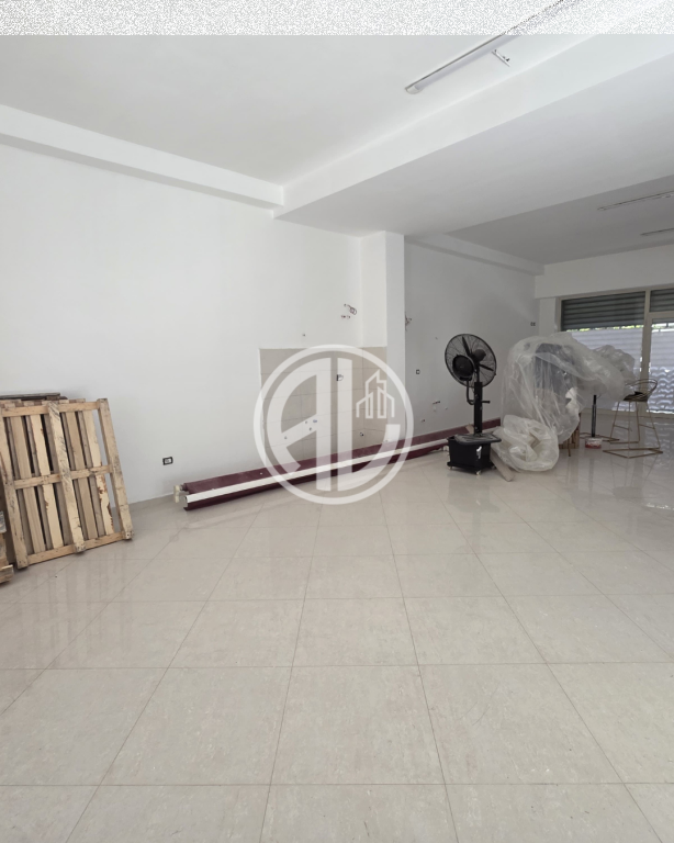 Business Space for Rent near Eftali Koci School - Durres