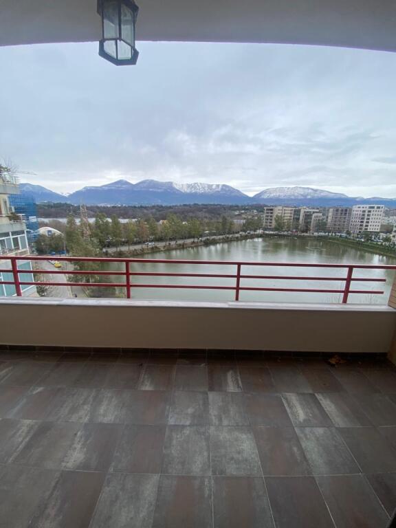 2+1, furnished, with parking space, dry lake.