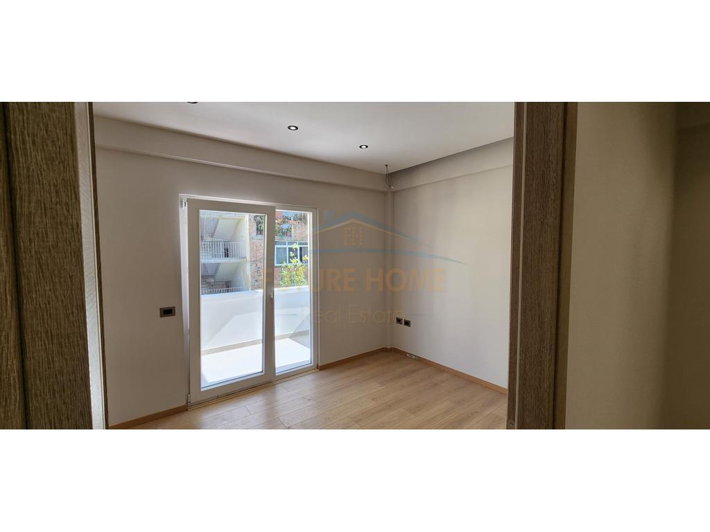 Rent, Office Space, Wilson Square, Tirana