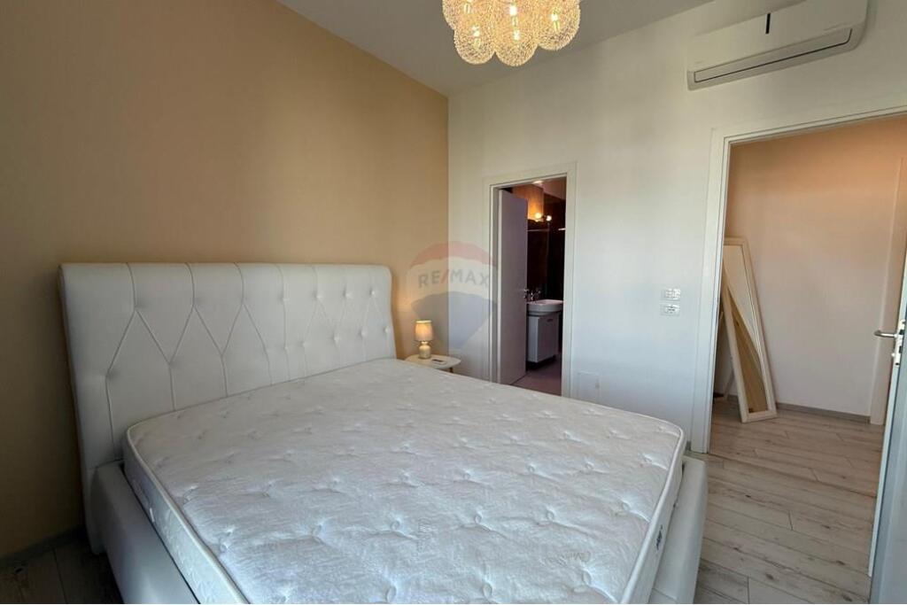 Apartment for rent 2+1 +parking Rr.Elbasanit