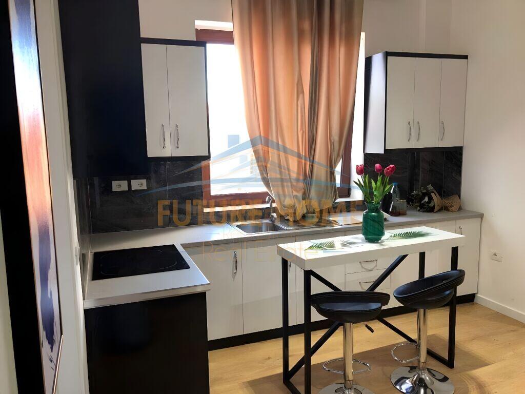 Jepet me qera, Apartament 1+1, Kompleksi Deliorgji, Tiranë.