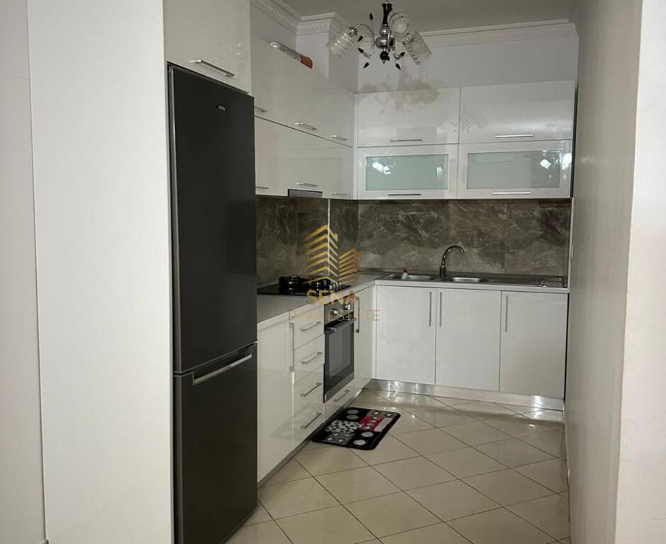 Qira, Apartament 1+1, Fresk