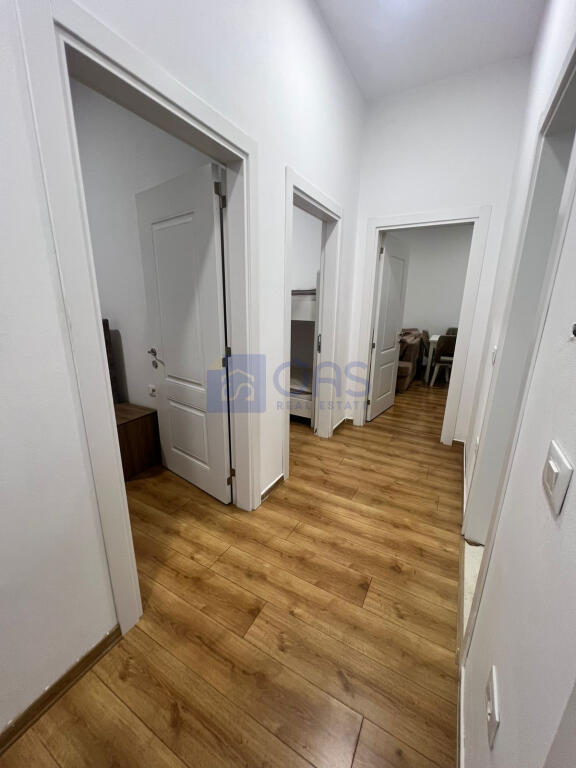 A 2+1 apartment is for rent in Kamez.