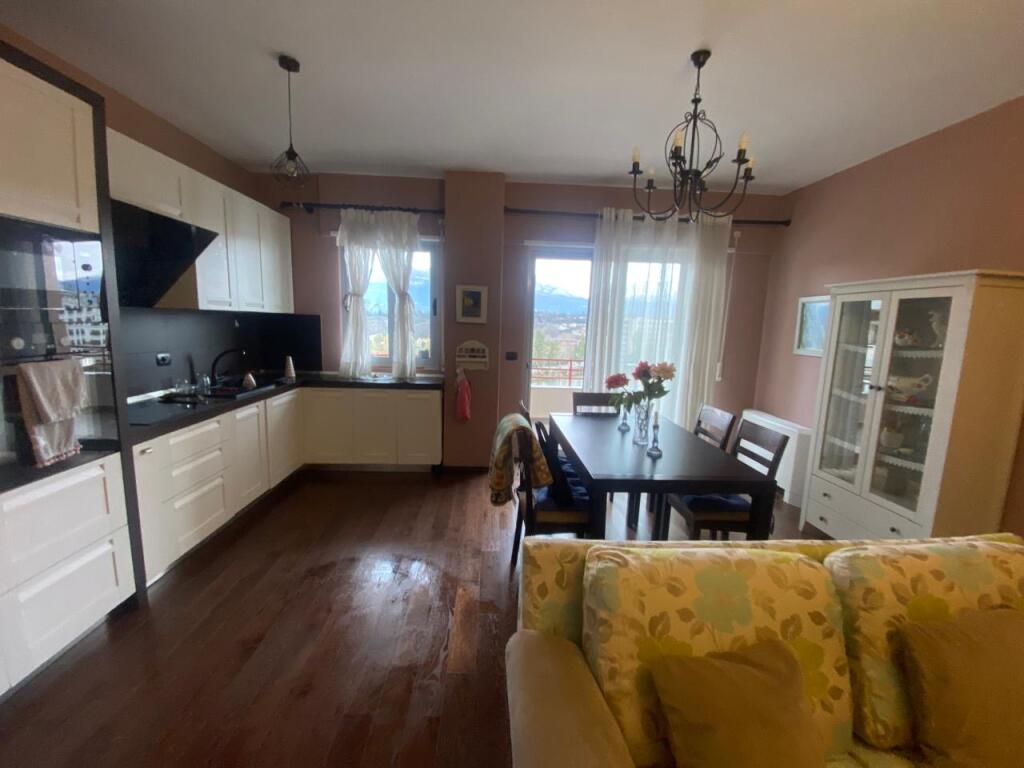 2+1, furnished, with parking space, dry lake.