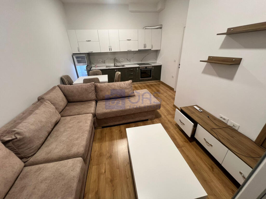 A 2+1 apartment is for rent in Kamez.