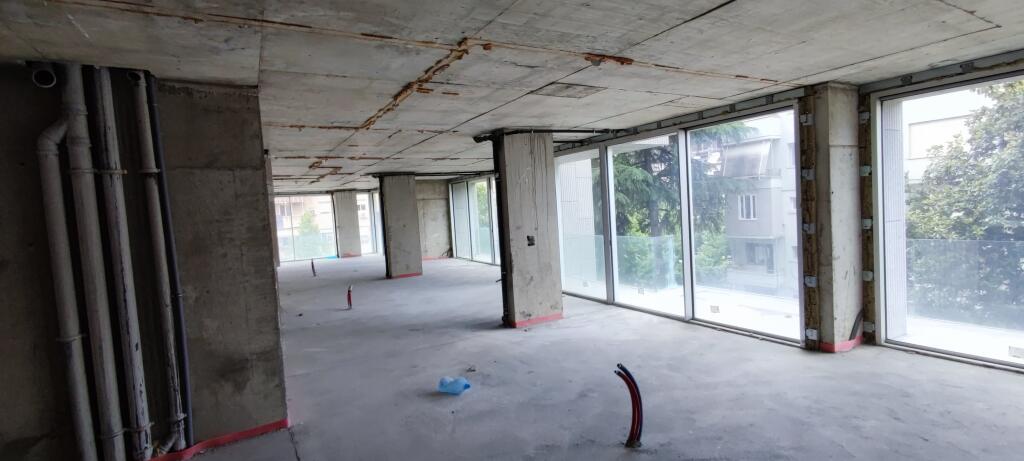 Business Space Openspace for Rent in Bllok !!!