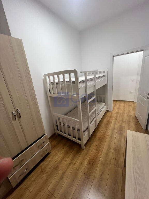 A 2+1 apartment is for rent in Kamez.