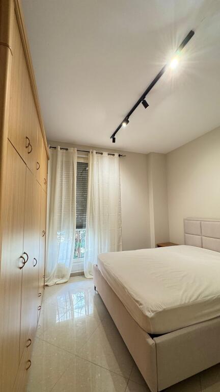 Apartament 2+1 me parkim për qira, LIQENI I THATE