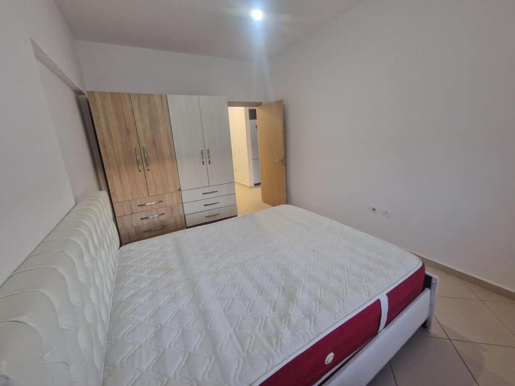APARTMENT 1+1 FOR SALE IN THE "TIRANA GOLDEN PARK" COMPLEX OPPOSITE AMERICAN 3