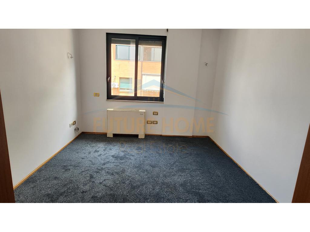 For rent, Business Space, Block