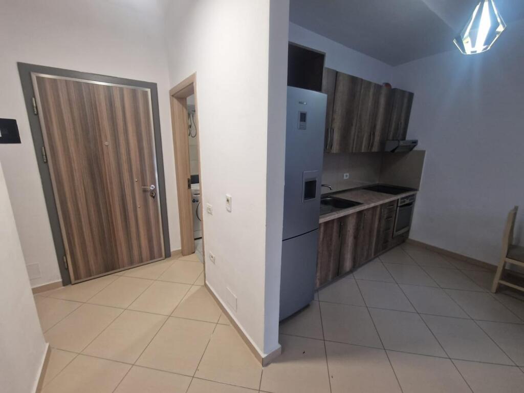 APARTMENT 1+1 FOR SALE IN THE "TIRANA GOLDEN PARK" COMPLEX OPPOSITE AMERICAN 3