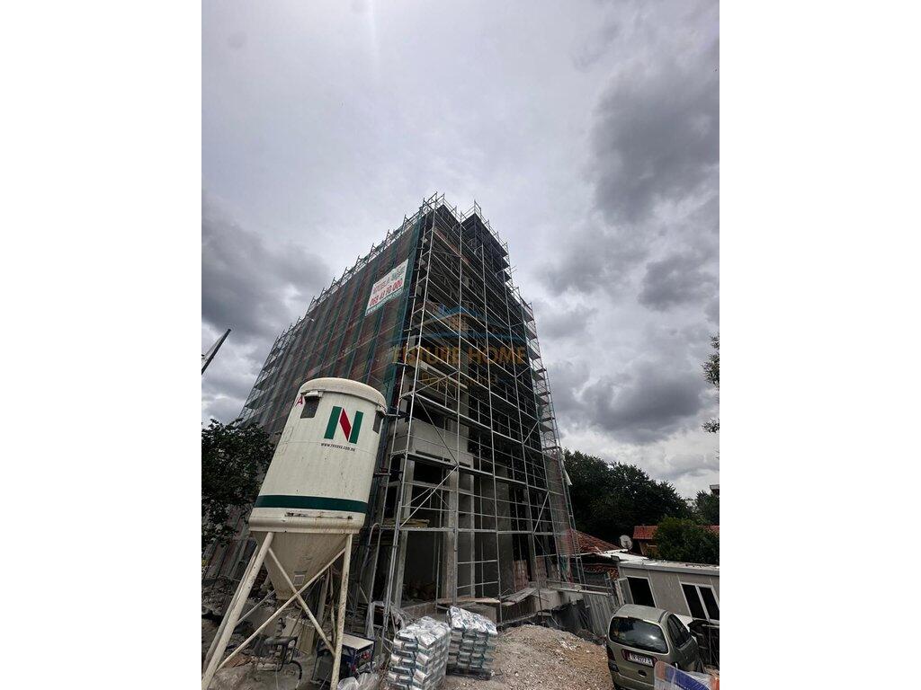 For sale, Apartment 1+1, Elbasanit Street, Tirana