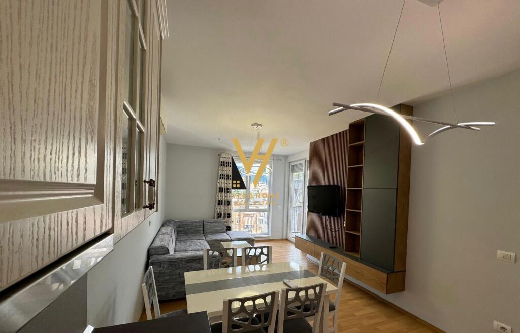APARTMENT 2+1+2 FOR RENT ON DURRES STREET