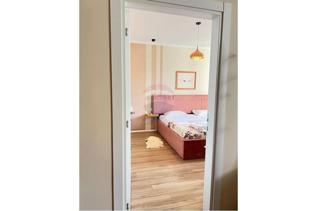 1+1 Apartment with New Furniture