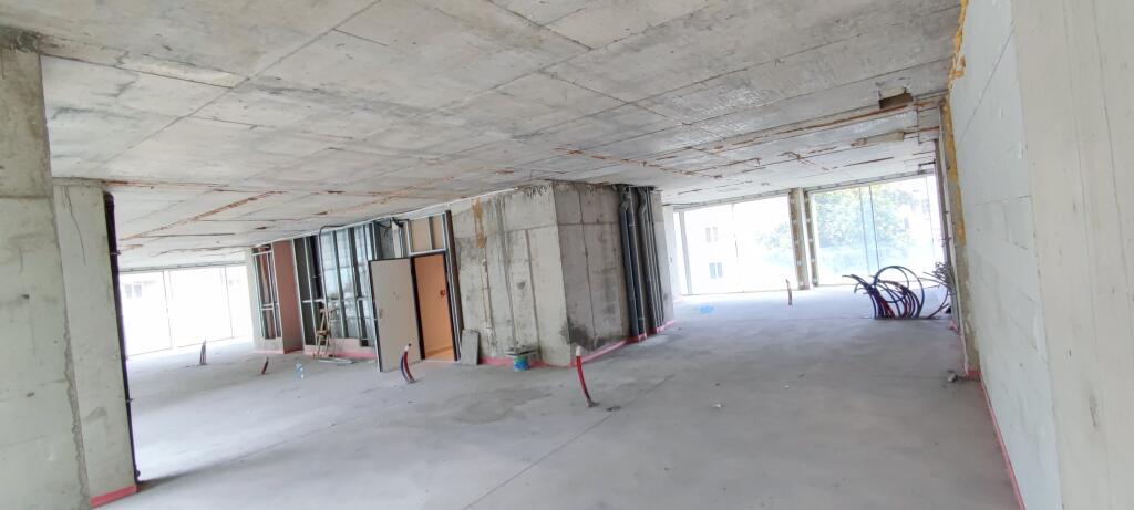 Business open space for rent in Bllok