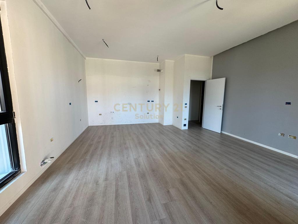 For sale apartment 2+1+2
