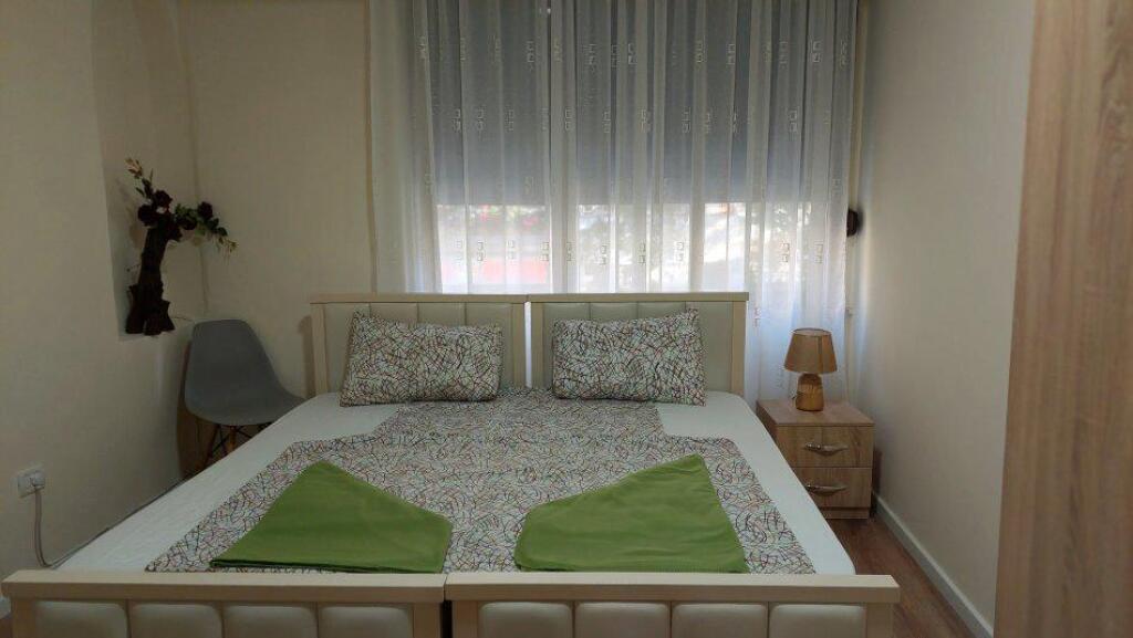 Apartment 1+1 for rent in Myslym Shyr!
