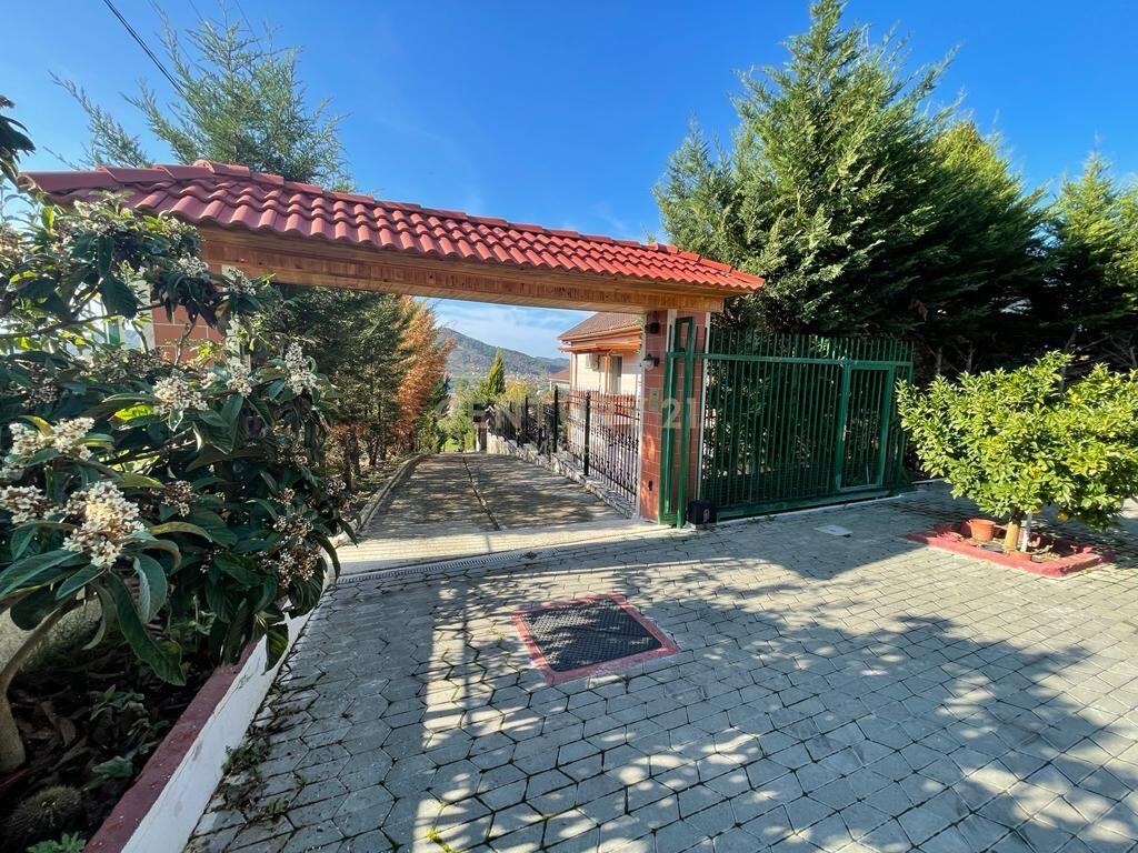 For sale villa in Peze te vogel. The villa is located near Iliria Palace, Toscana Villa or Secret Stone Villa.