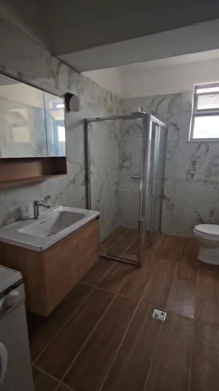 2+1 space for rent Willson square