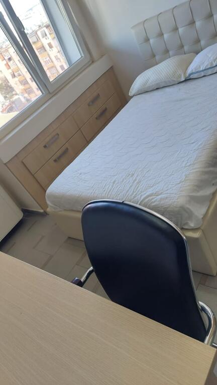 Super apartament 2+1+garazhd për qira mbraoa hotel Mondialit