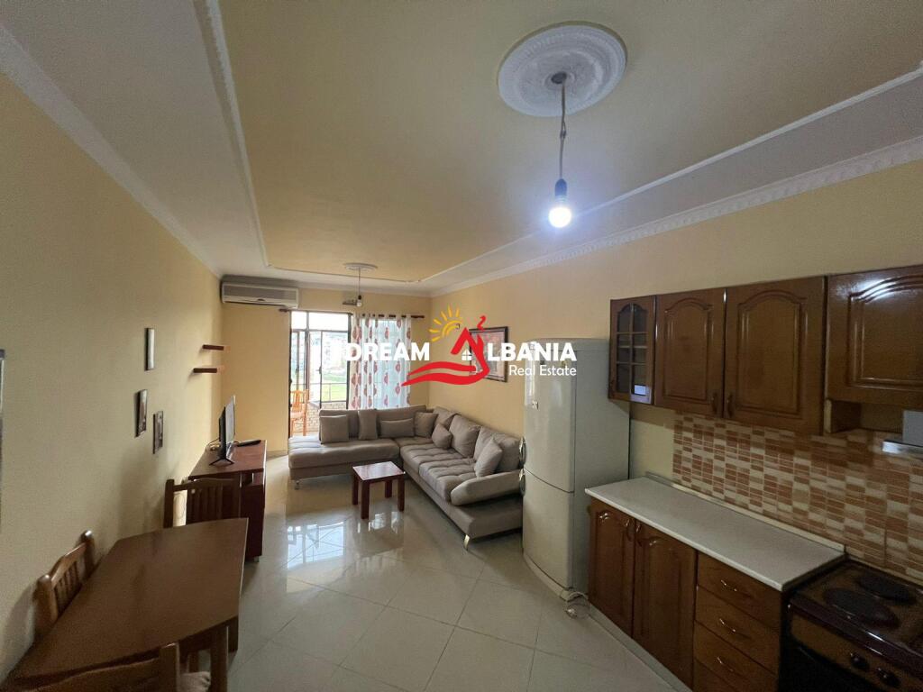 Apartament 1+1 me qera ne Astir, prane Viles L ne Tirane.