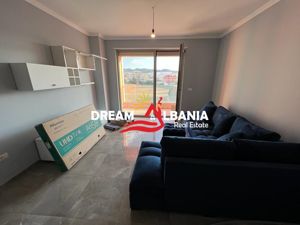 1+1 apartment for rent at Zogu i Zi, near 'Ring Center' in Tirana.