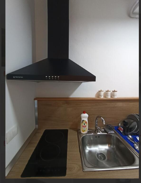 1+1 apartment for rent near the intersection of Vasil Shantos