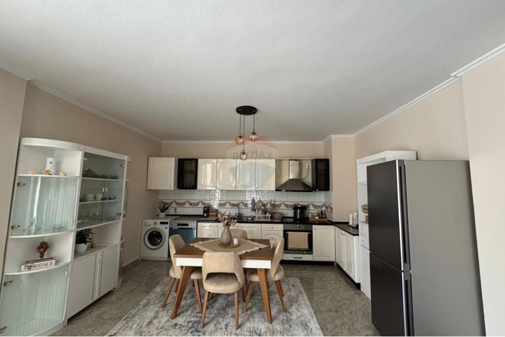 Apartment - For Rent - Block