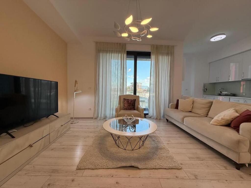 2+1+2 apartment for rent Park Gate, Elbasan Street