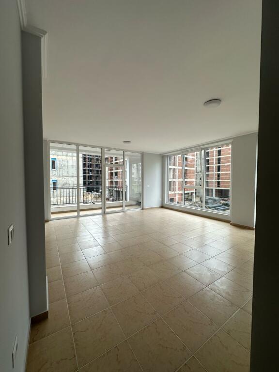Office space for rent 3+2+1
