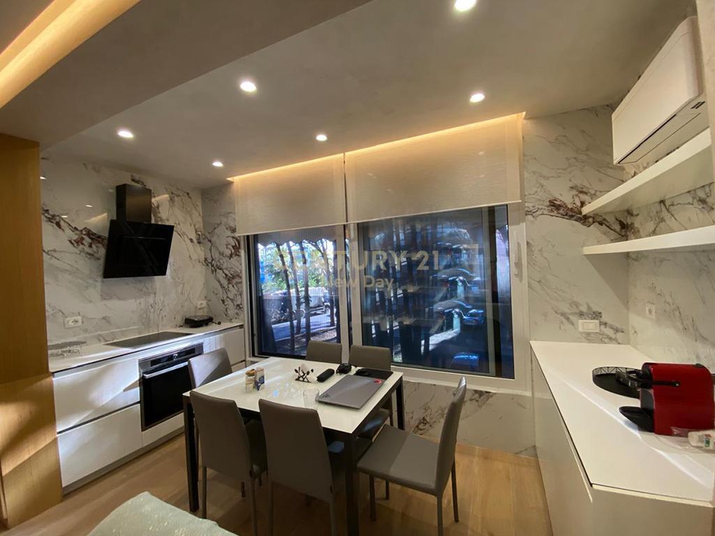 FOR SALE APARTMENT 2+1+2T IN MALIN E ROBIT!