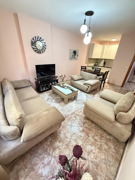 Apartment 2+1 for Rent, Willlson Square