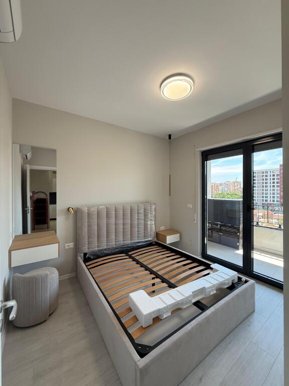 Apartament 1+1 me Post Parkimi – Me Qira TEK BULEVARDI I RI